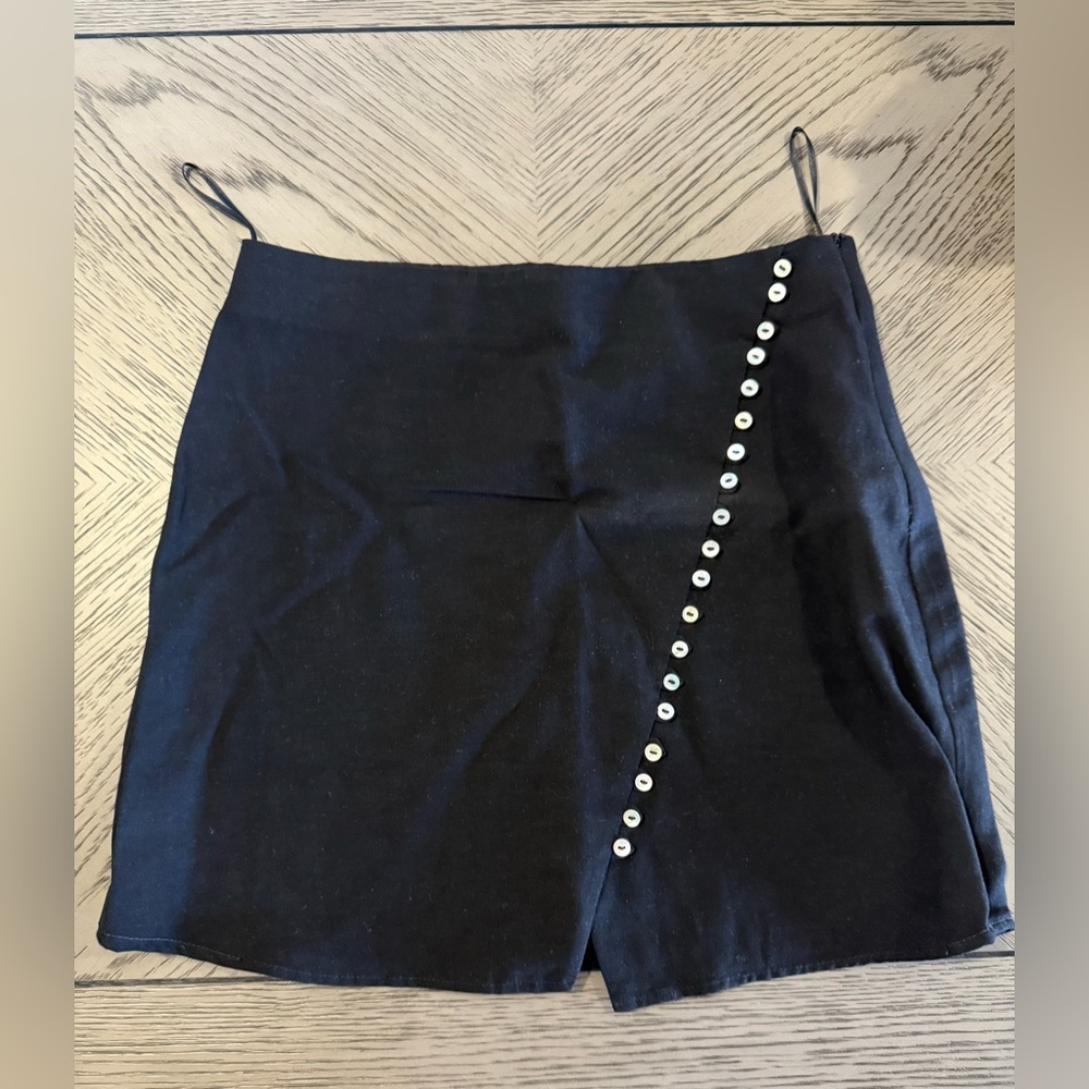 Zara Black Mini Skirt with White Accents